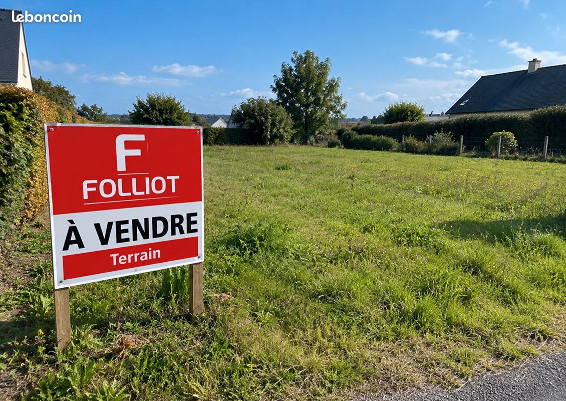 Terrain 945 m² · à Créances · 945 m² · 60 500 €