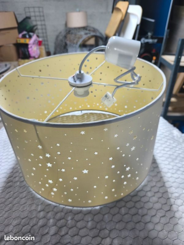 Lustre pour enfant (image 2)