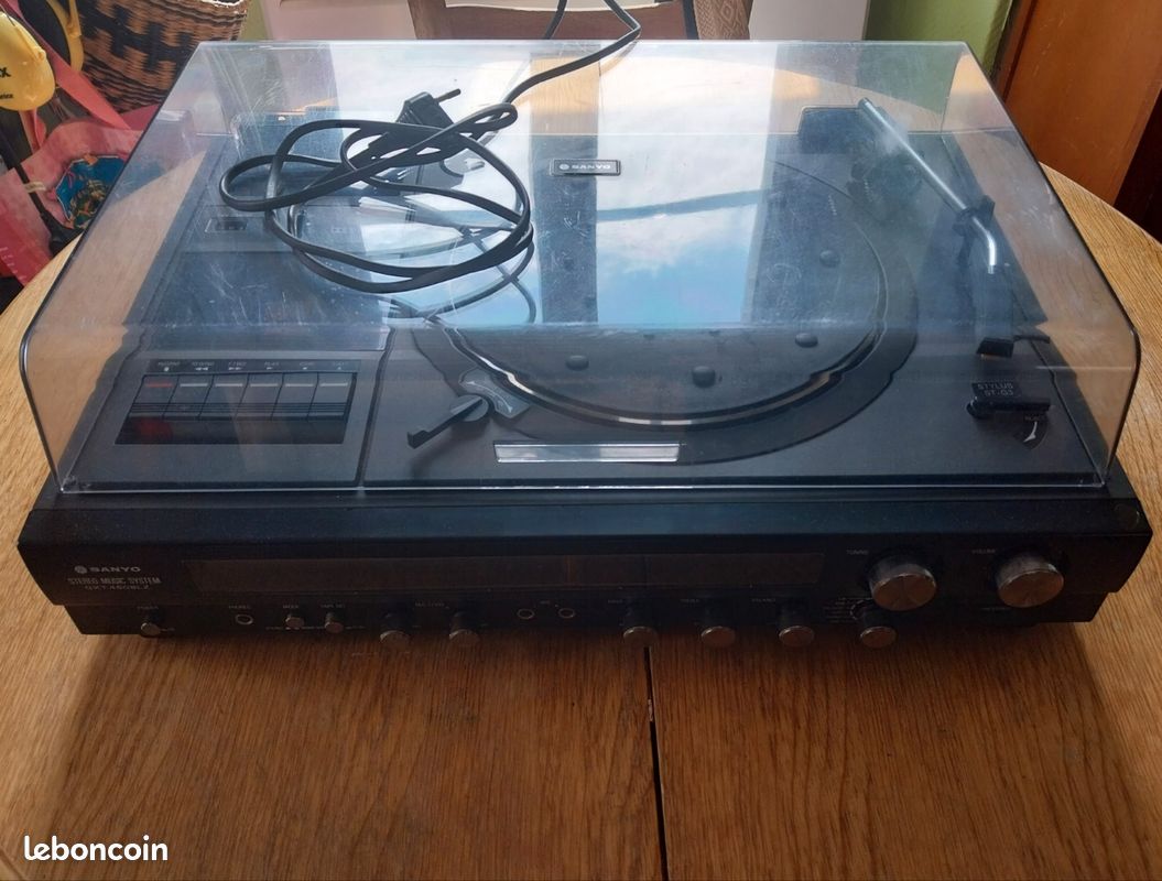 Sanyo stéréo music system GXT 4508LZ (image 1)