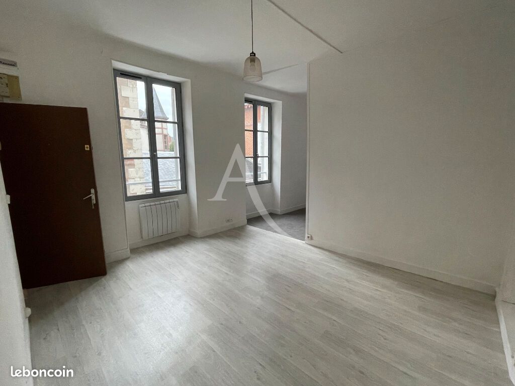 Appartement 1 pièce 25 m² · à Blois · 25 m² · 420 €/mois