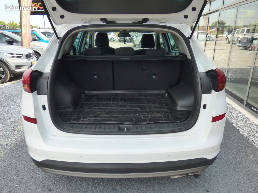 HYUNDAI TUCSON 1.6 CRDi 135 HYBRID MHEV 48VOLT BUSINESS 2WD DCT BVA (image 16)