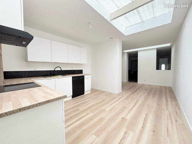 Maison 5 pièces 120 m² · à Beuvrages · 120 m² · 160 000 €