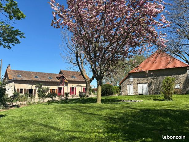 Propriété 8 pièces 150 m²