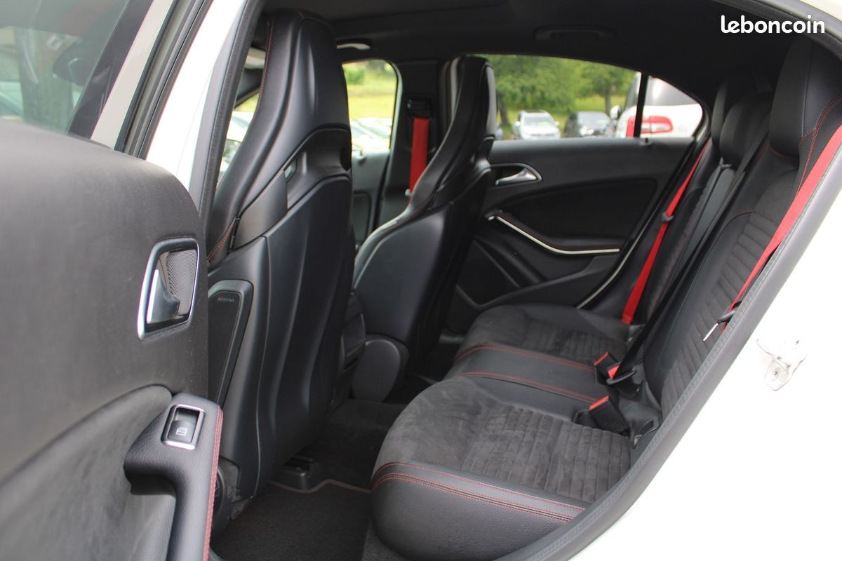 Mercedes CLASSE A 45 AMG "4MATIC" 380 CV GPS CAMÉRA JA 19 USB RECARO FULL LED BOITE SPEEDSHIFT-DCT (image 9)