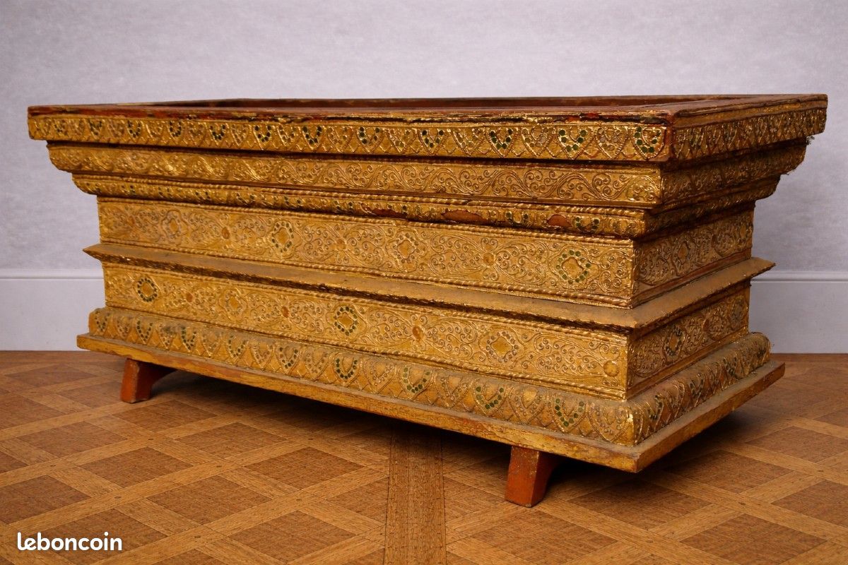 Jardinière En Bois Sculpté De Style Néo-baroque Forêt-Noire