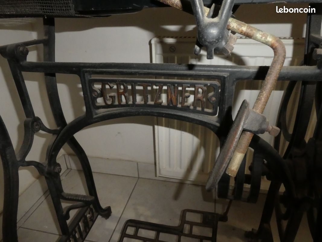 Machine a coudre ancienne (image 3)