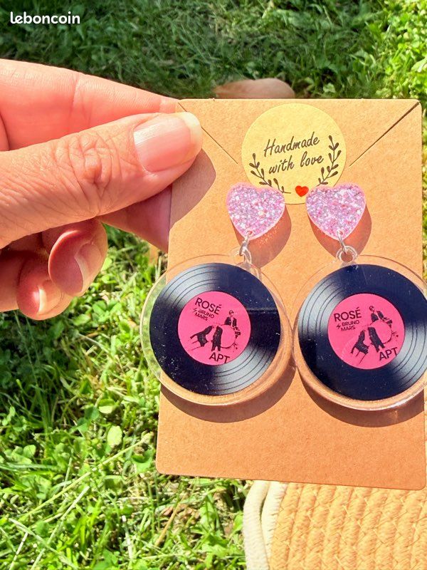 Boucles d oreilles Bruno mars rose (image 2)