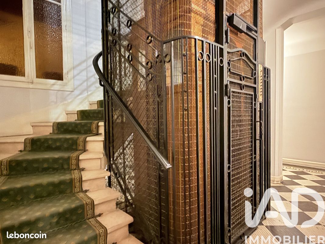 Appartement 3 pièces 84 m² · à Paris · 84 m² · 870 000 €
