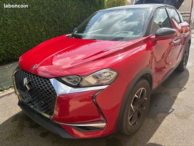 DS3 Crossback BlueHDI 130ch connected chic automatique (image 1)