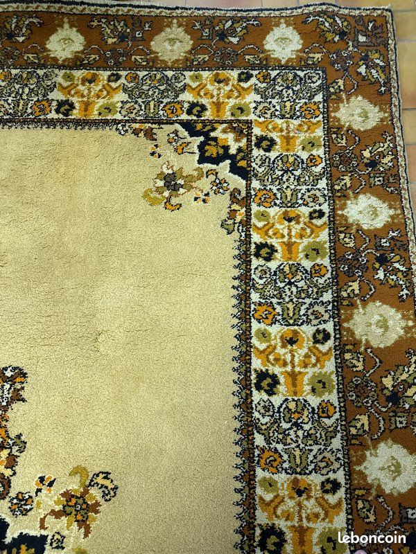 Tapis beige et marron (image 5)