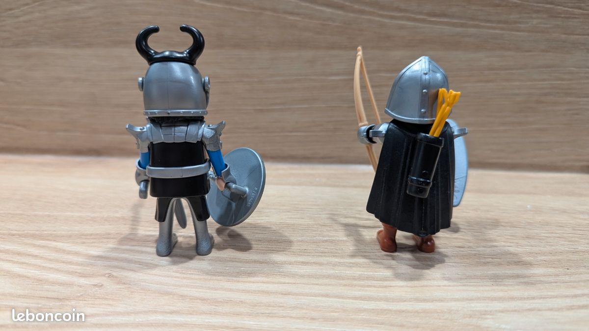 2 chevaliers playmobil du faucon (image 3)