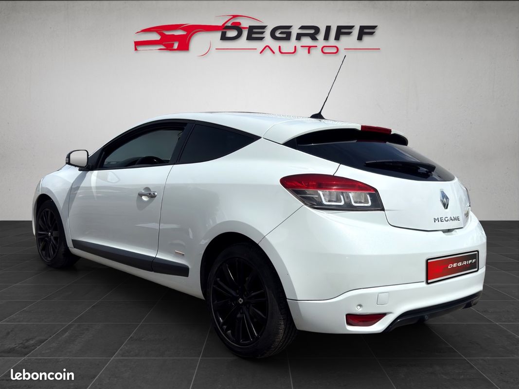 RENAULT MEGANE III COUPE dCi 130 FAP eco2 Monaco GP Euro 5 (image 5)