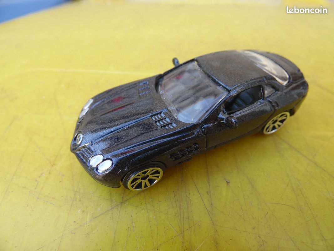 Maisto 1/18 1954 Mercedes-Benz 300 SLR Uhlenhaut Coupé