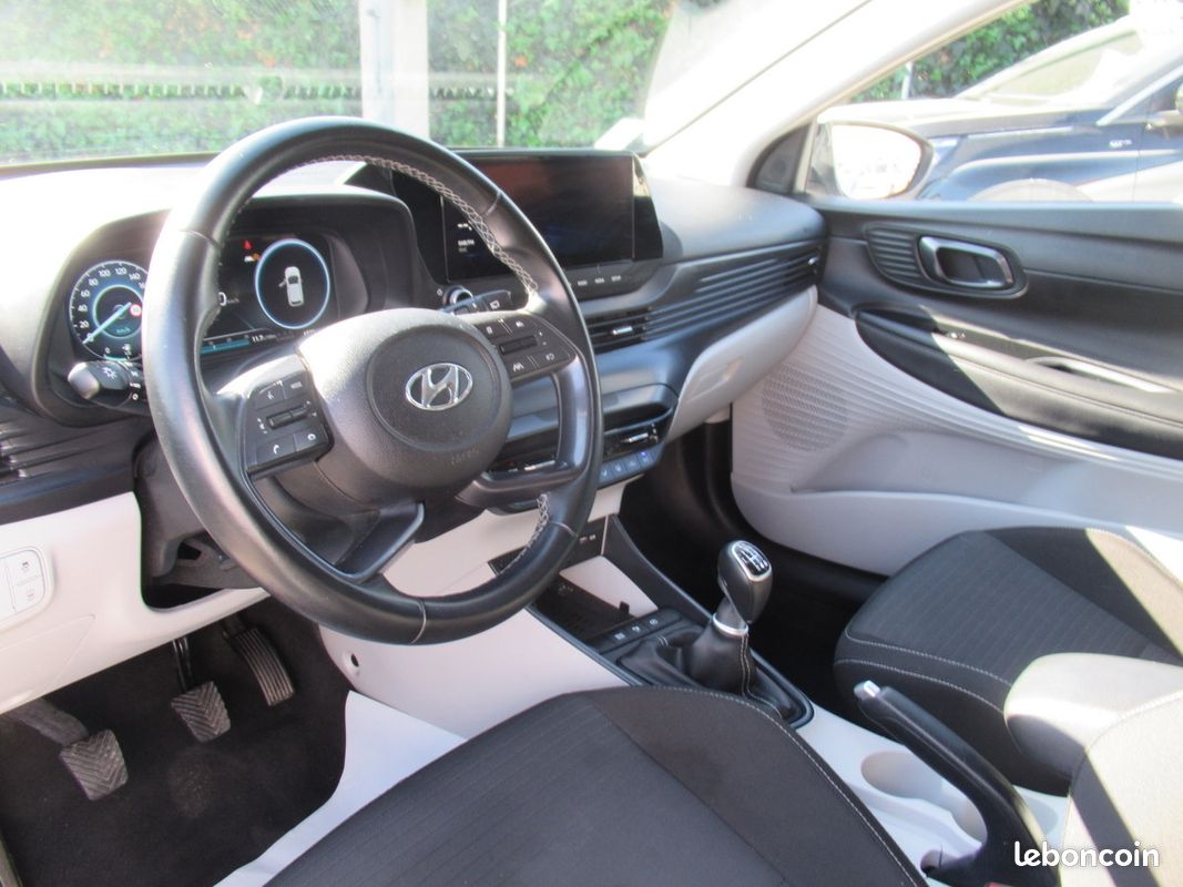 Hyundai I20 1.0 T-GDI 100CH HYBRID CREATIVE (image 22)