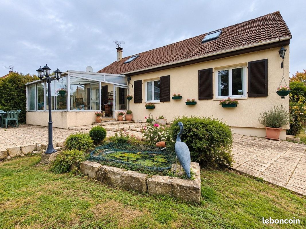 Maison 7 pièces 130 m² · à Cherisy · 130 m² · 310 000 €