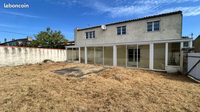 Maison 5 pièces 198 m²