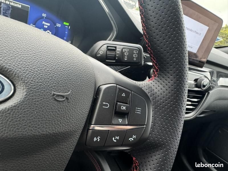 Ford Kuga 2.5 Duratec 190ch FHEV ST-Line BVA i-AWD (image 22)