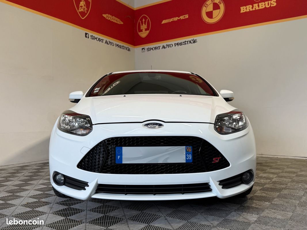 PROMO Focus st 250 cv ( visio et livraison possible ) (image 2)