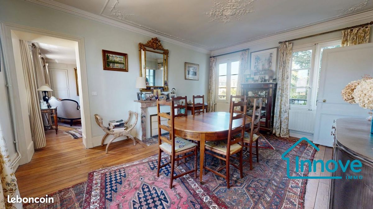 Appartement 5 pièces 111 m² · à Versailles · 111 m² · 895 000 €