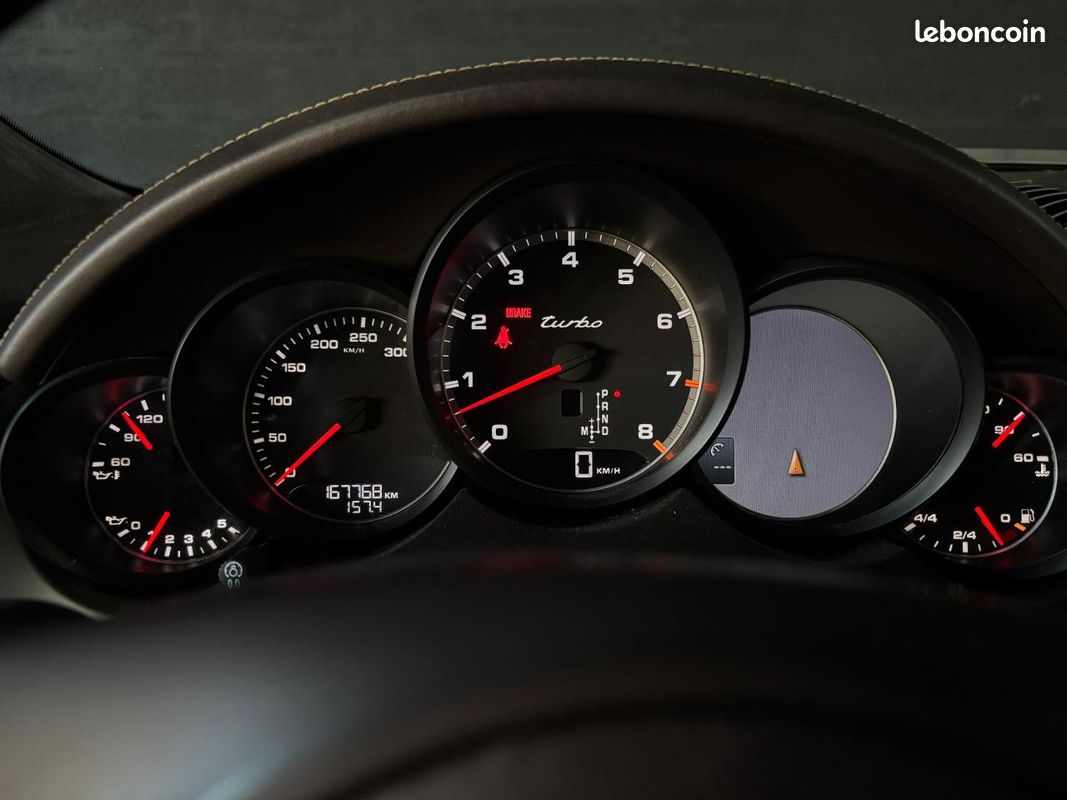 PORSCHE CAYENNE Turbo 4,8i V8 ? 500 ch ? 4 sièges chauffants ? Toit ouvrant (image 23)