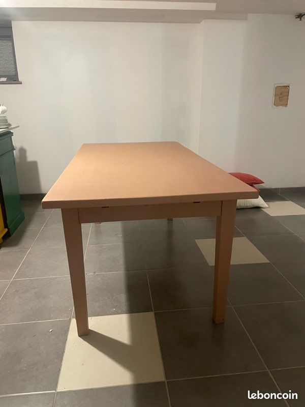 Table de cuisine (image 1)