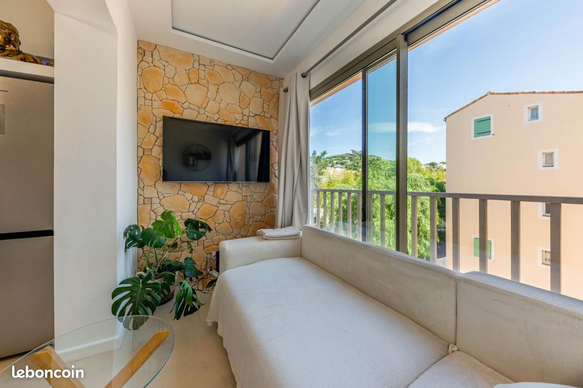 Appartement 1 pièce 36 m² · à Bandol · 36 m² · 177 000 €