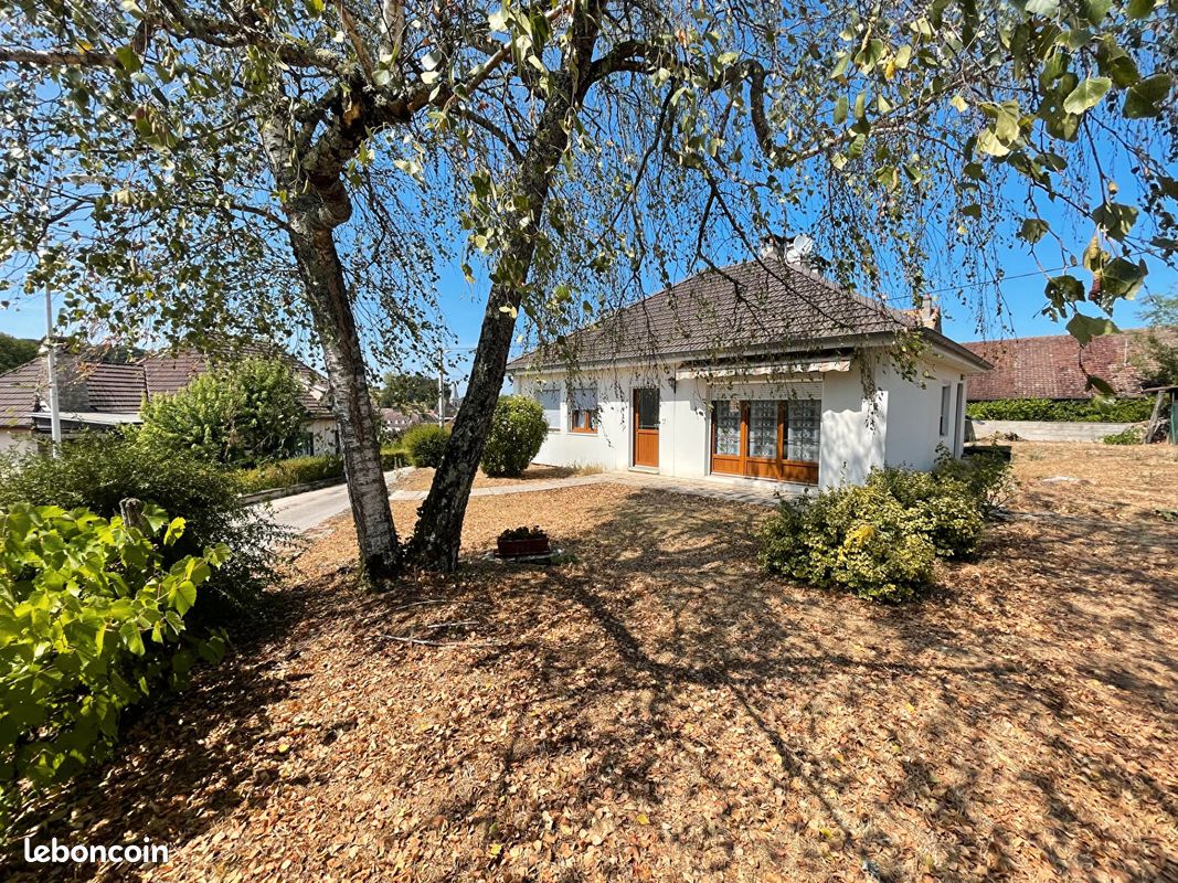 Maison 2 pièces 71 m² · à Charcenne · 71 m² · 600 €