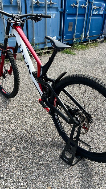 Sender Cfr Vtt De Descente Canyon VTT DH Descente Canyon Sender