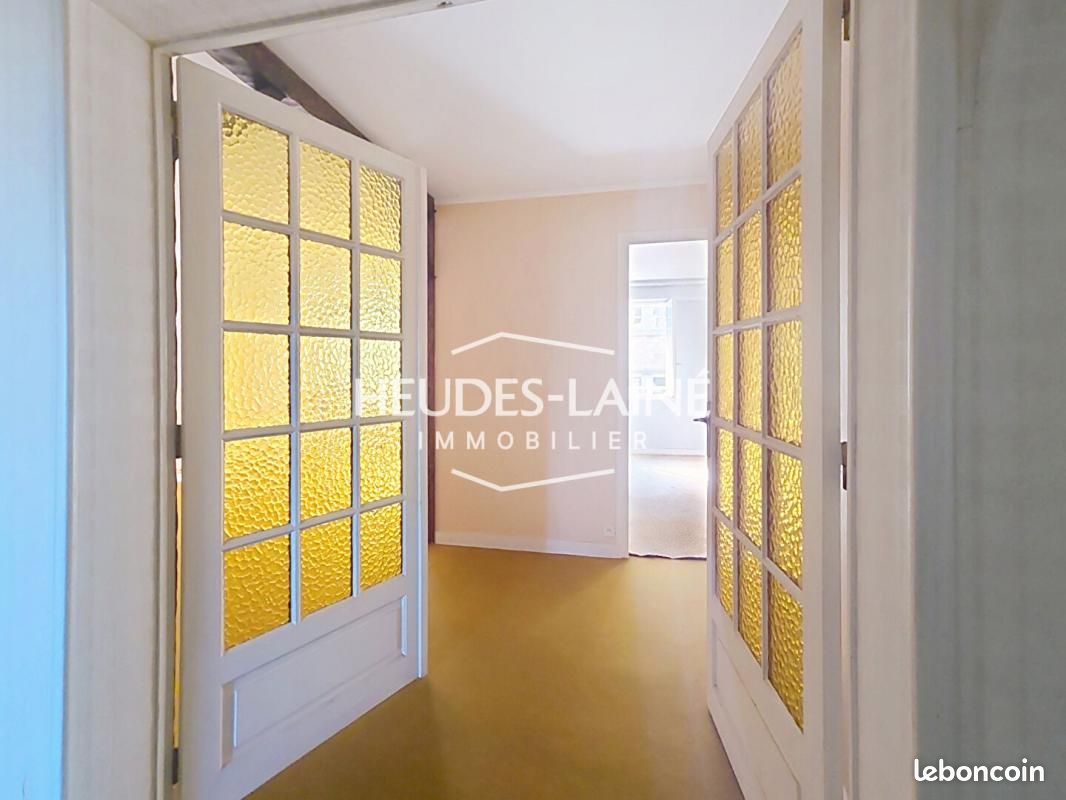 Appartement 4 pièces 93 m² · à Avranches · 93 m² · 132 000 €