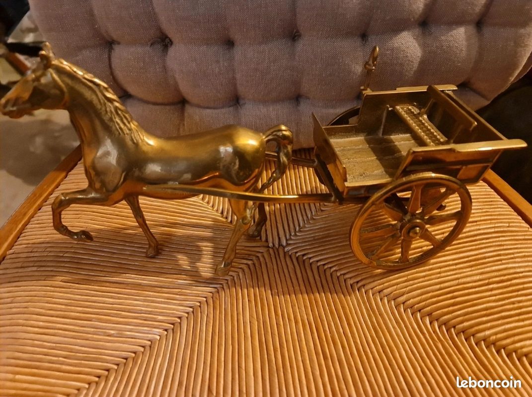 Louer diligence et chariot pour décor western Aquitaine - Attelages Kesteloot