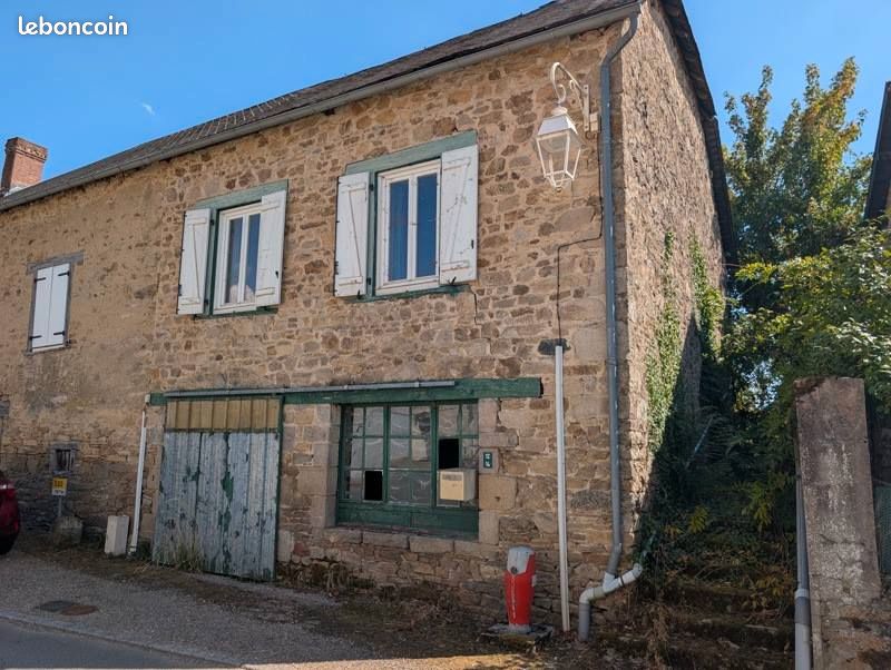 Maison 2 pièces 38 m² · à Meilhards · 38 m² · 23 000 €