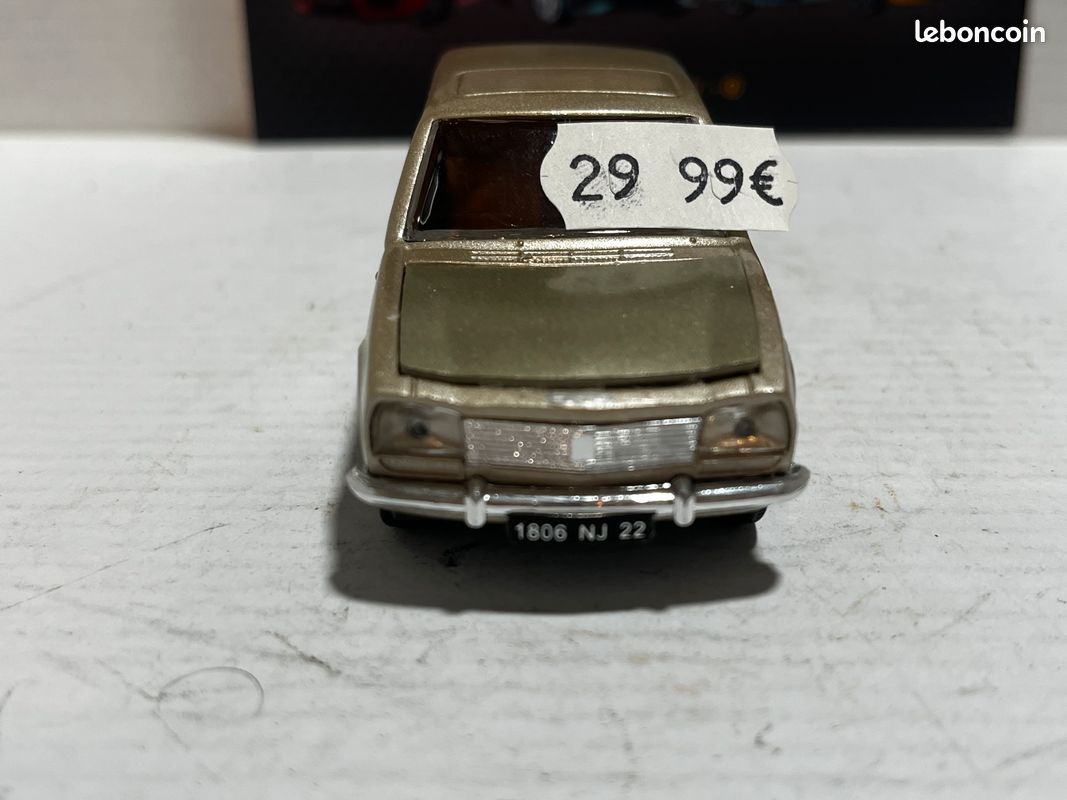 Miniature Voiture Peugeot 504 N°160 - Échelle 1:43 - Marque Norev - Occasion Bon état