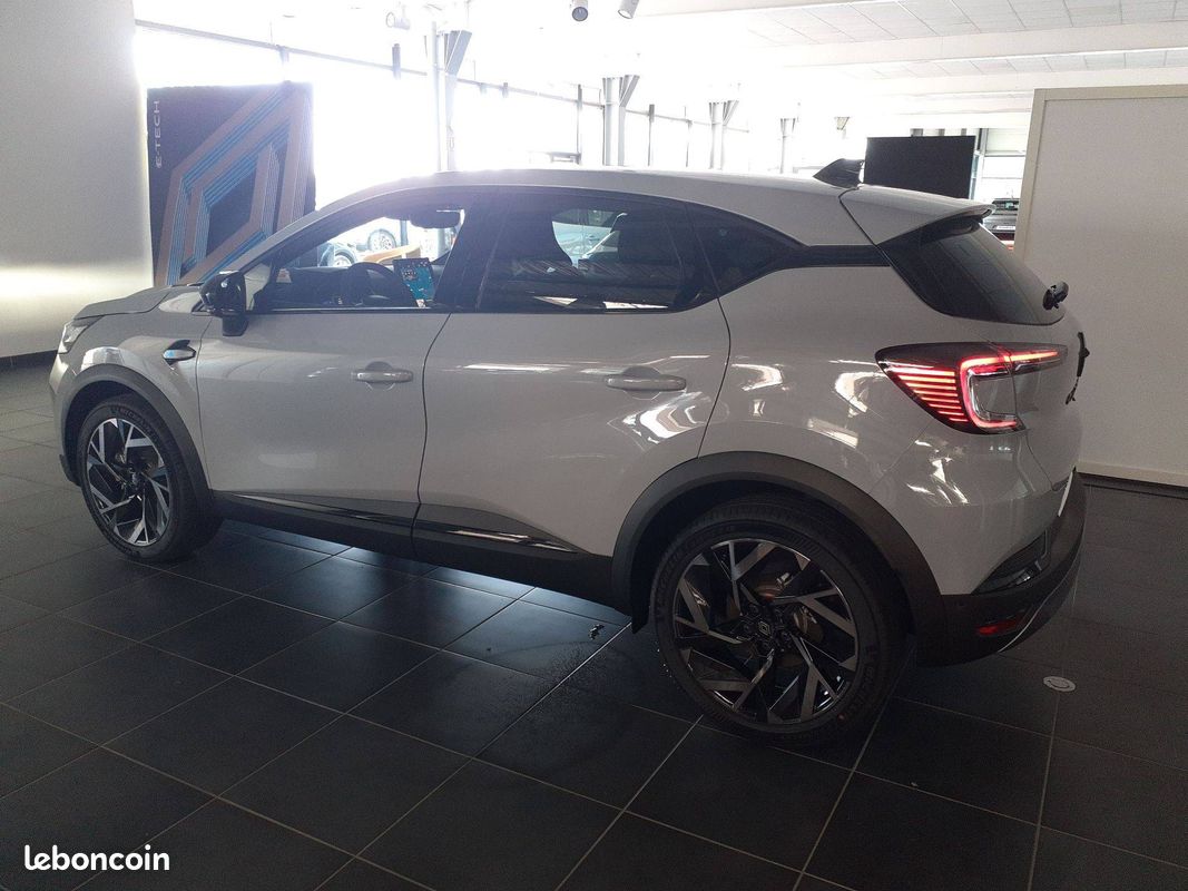 RENAULT Captur E-Tech full hybrid 160 ch esprit Alpine (image 3)
