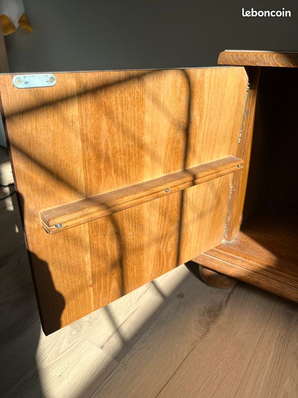 Table de chevet en bois (image 5)
