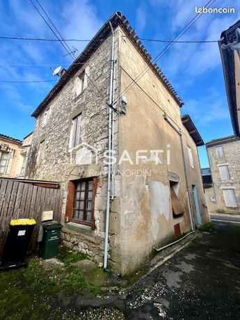 Immeuble 180 m² VELINES
