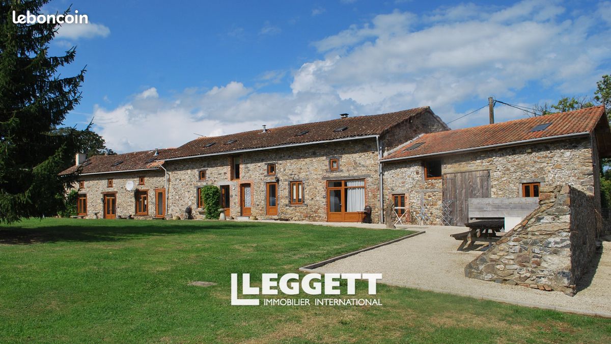 Maison 23 pièces 137 m² (image 1)