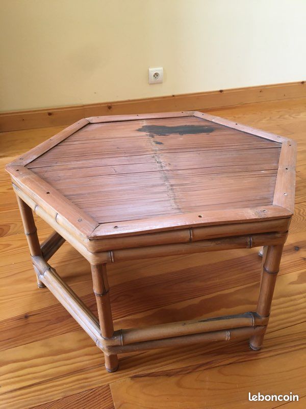 Table basse en bambou (image 1)