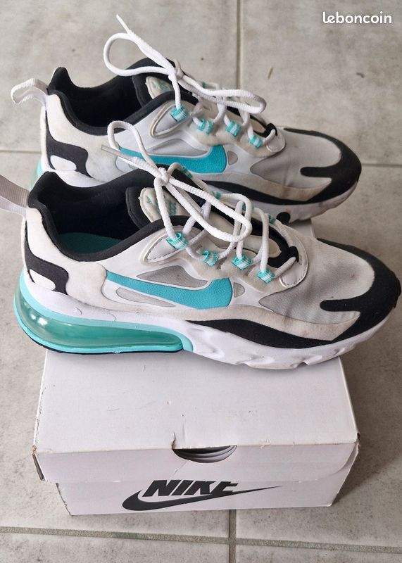 HOT Max 270 Bleu Et Blanc Basket Nike Air Max 270 React Bleu Et