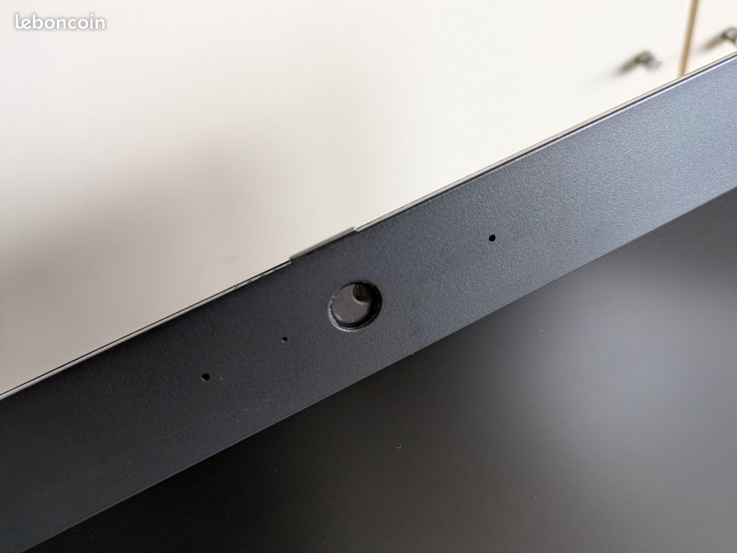Ordinateur bureau HP tout en un - Windows 11 (image 4)