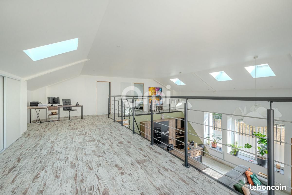 Loft 4 pièces 151 m² - Limoges 87000 (image principale 4)