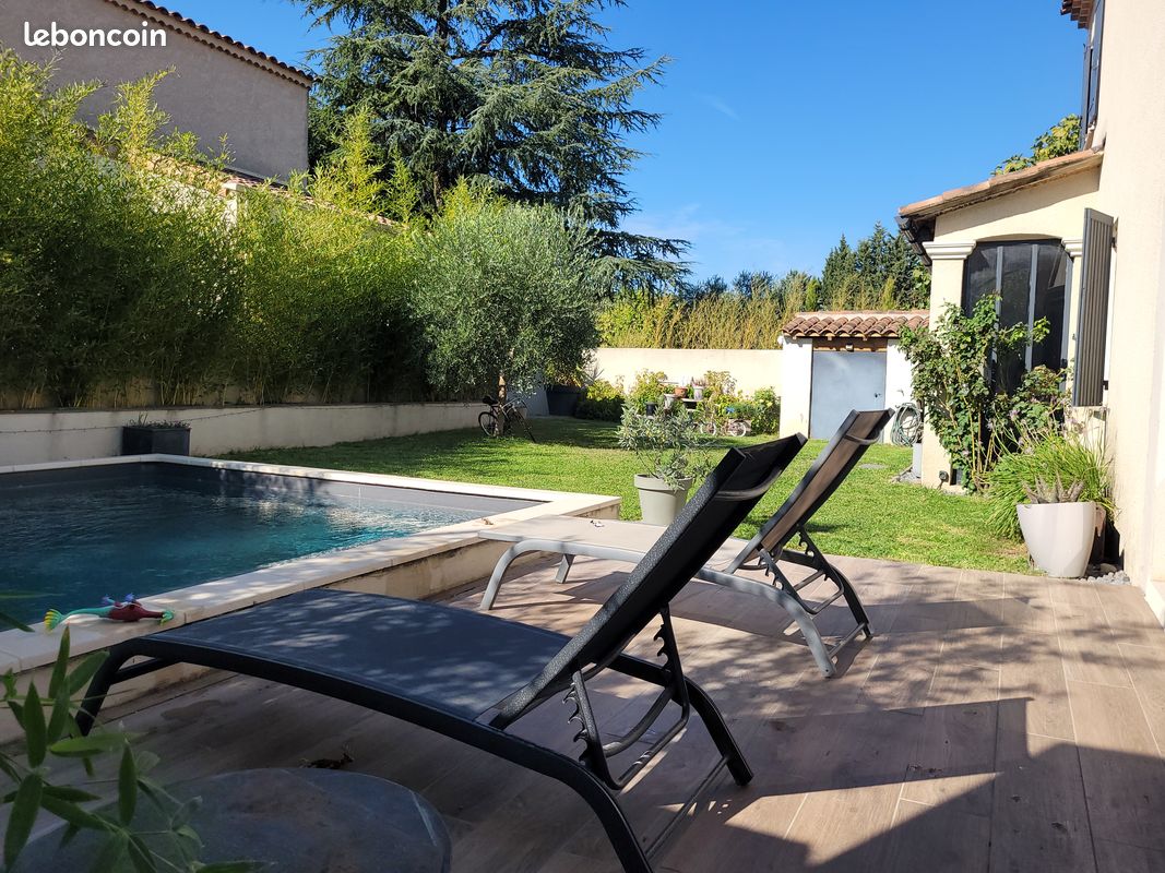 Maison 6 pièces 137 m² · à Vedène · 137 m² · 370 000 €