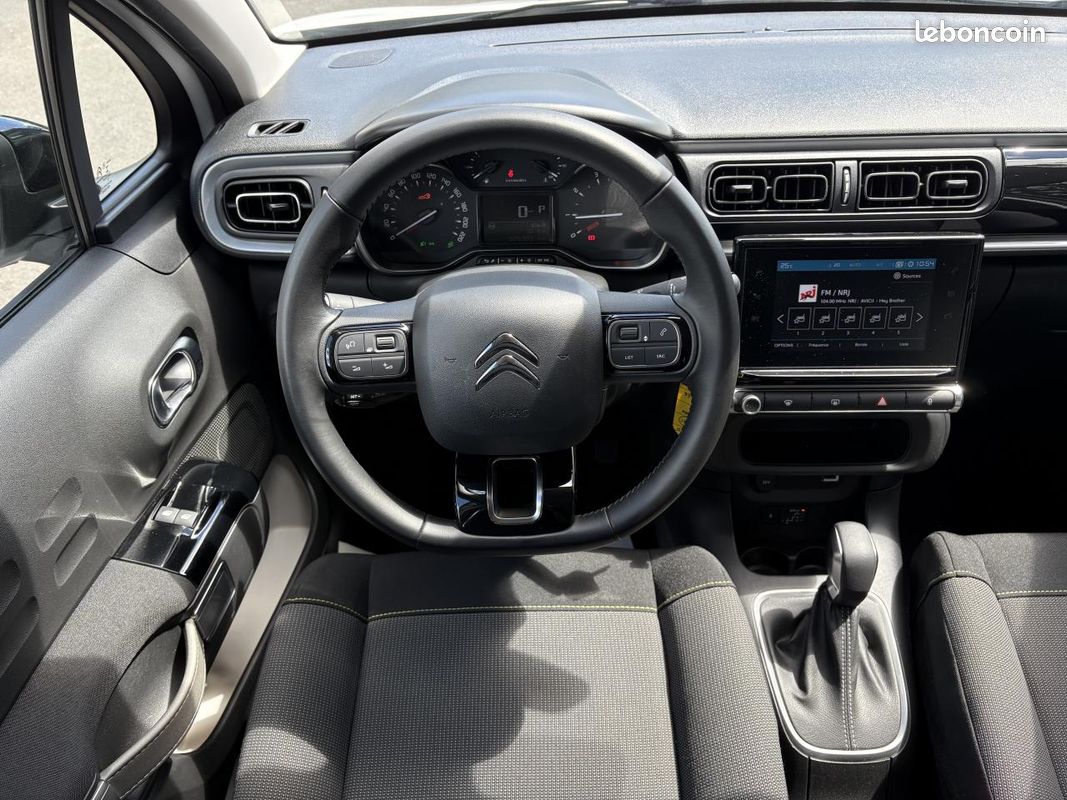CITROEN C3 1.2 PureTech 12V 110ch S&S EAT6 Shine (image 10)