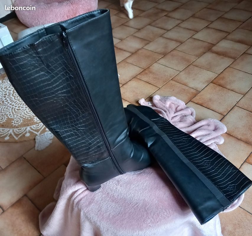 Bottes Noires En Cuir Taille 40 Femme - Neuves Sans Emballage