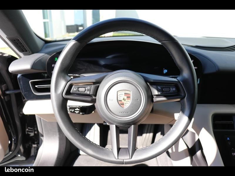 Porsche Taycan Cross Turismo 476ch 4 (image 18)