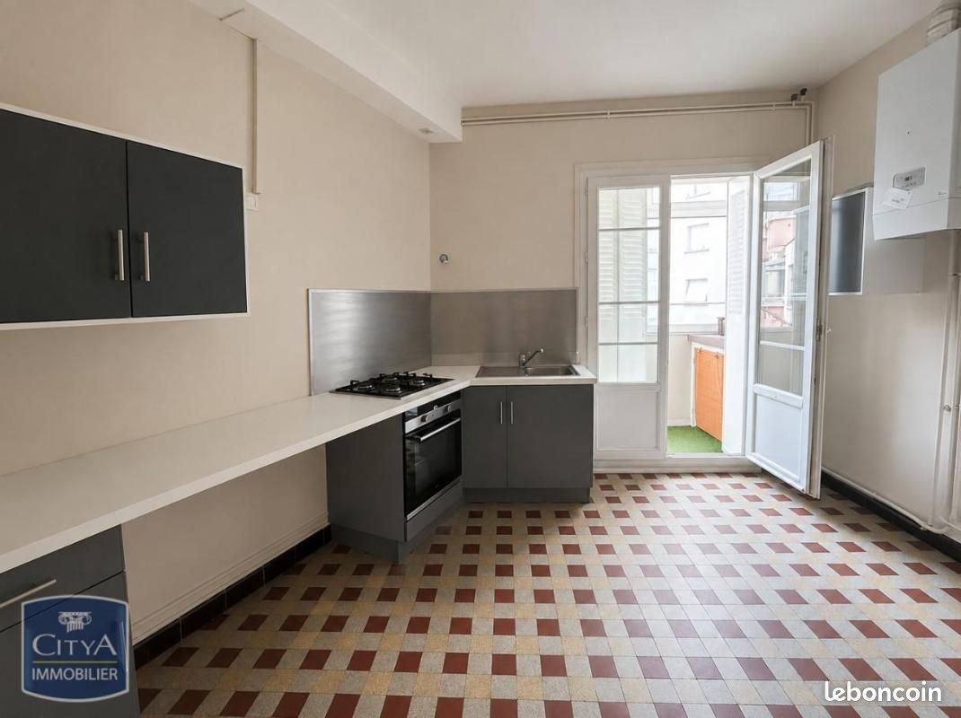 Appartement 3 pièces 79 m² · à Grenoble · 79 m² · 810 €/mois