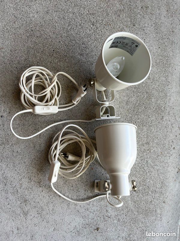 Lot de 2 appliques murales IKEA (image 2)