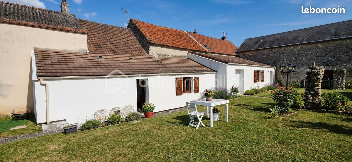Maison 5 pièces 111 m² · à Angerville · 111 m² · 189 000 €