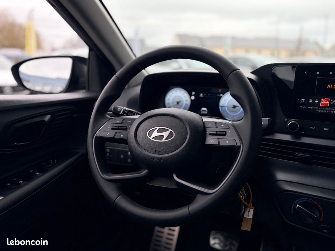 Hyundai BAYON 1.0 T-GDI 100CH INTUITIVE DCT-7 (image 12)