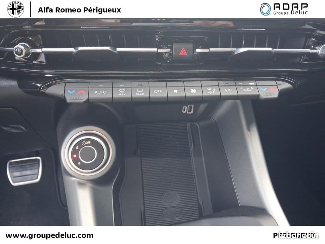 Alfa romeo Tonale 1.5 Ibrida 175ch Sport Speciale TCT (image 19)