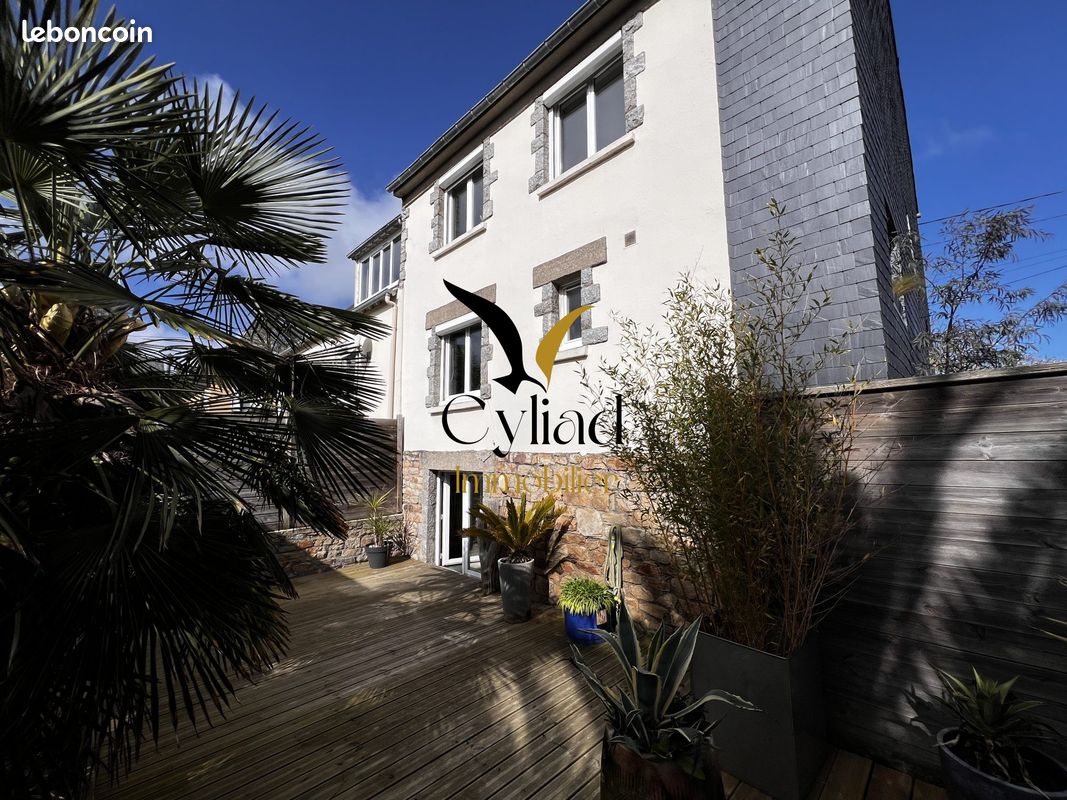 Maison 4 pièces 85 m² · à Saint-Malo · 85 m² · 367 000 €